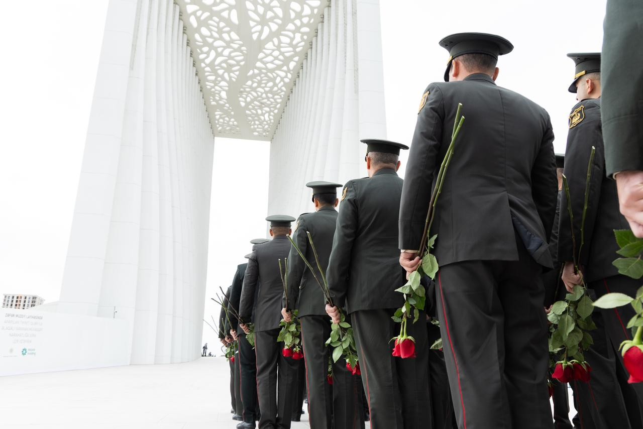 DİN heyətindən şəhidlərimizə sayğı duruşu - FOTO (VİDEO)